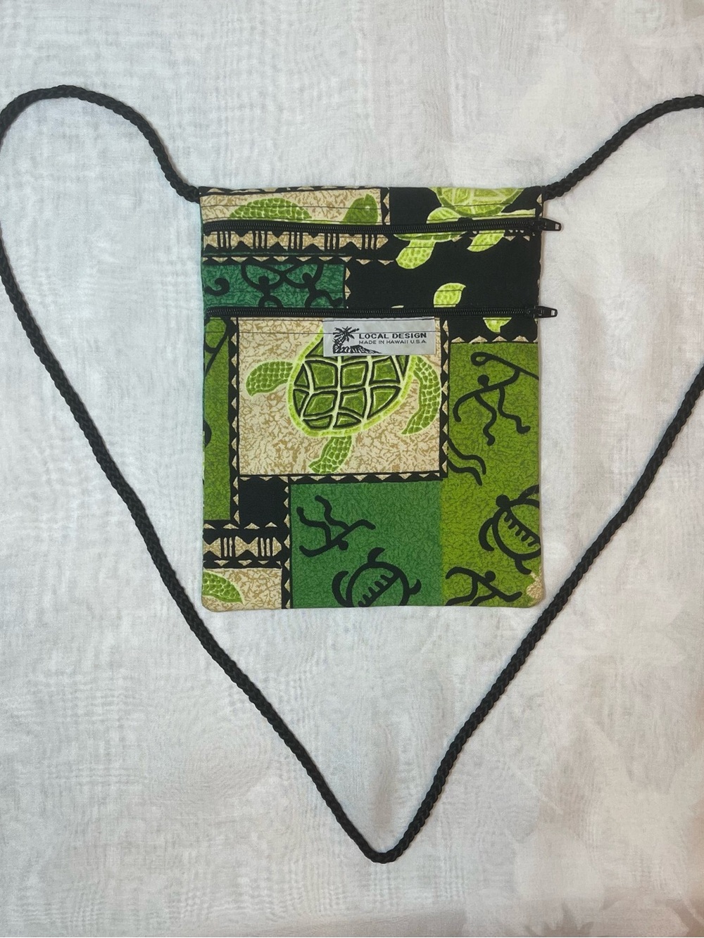 Local Design Hawaii Sea Turtle Crossbody Bag